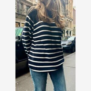 Brandy Melville Brianna Oversized Cotton Thin Striped Navy and White Sweater
